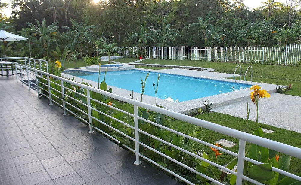 Bohol White House 4*