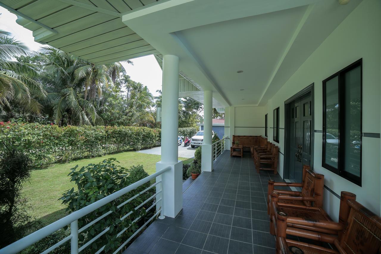 Bed & Breakfast Bohol White House Lila