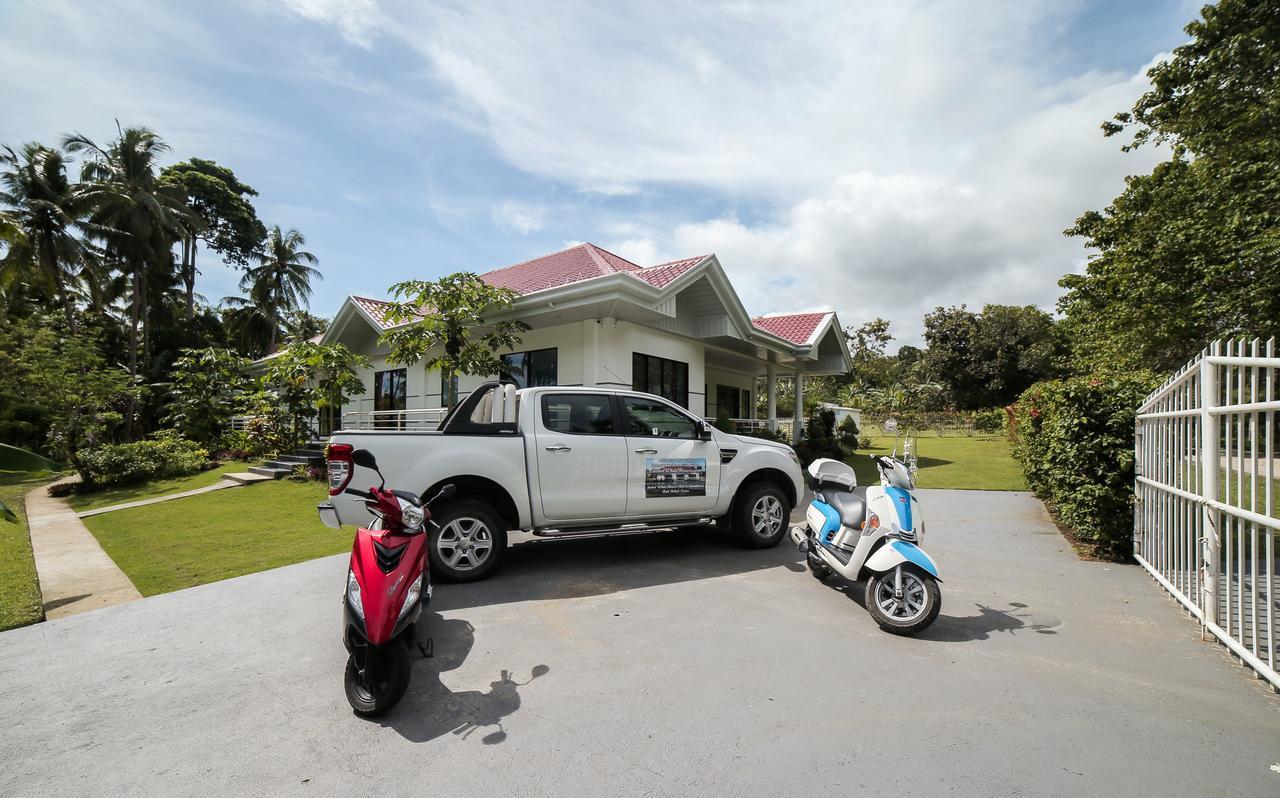Bohol White House Lila