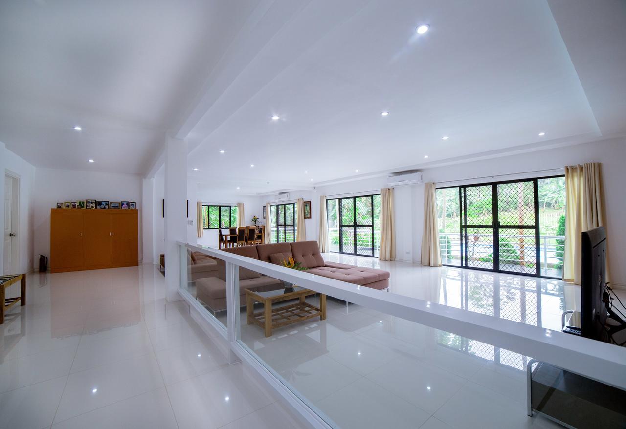 Bed & Breakfast Bohol White House Lila