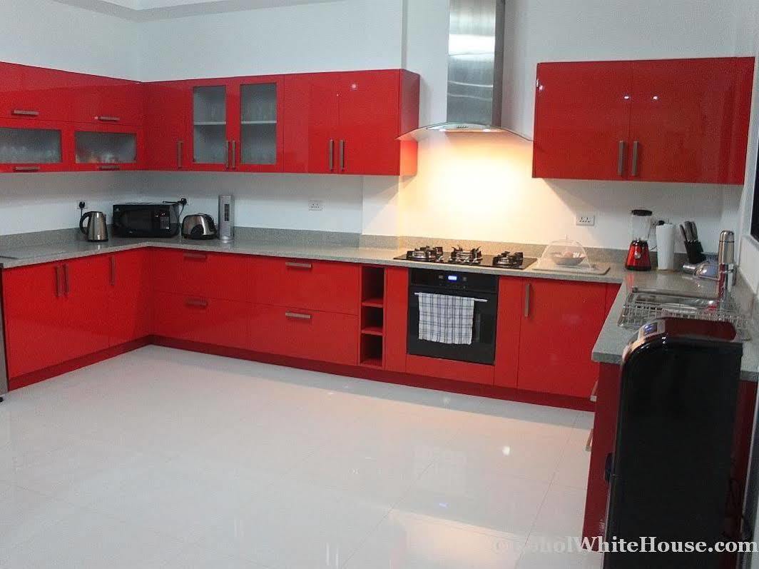 Bohol White House 4* Lila